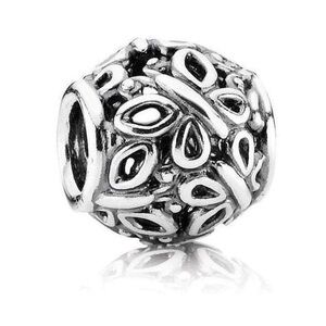 Authentic Pandora Retired Butterfly Garden Openwork S925 Ale Charm